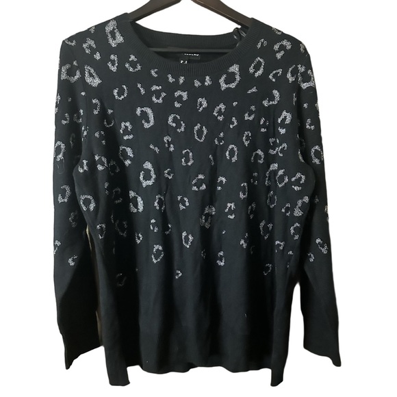 Love & Legend Sweaters - Love & Legend Black and Silver Leopard Print Crew Neck Sweater Size 1X Plus